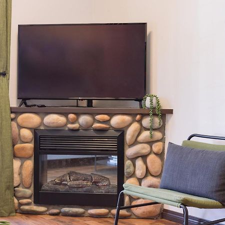 Ferienwohnung GrassiHaus Mountain Getaway Canmore Exterior foto