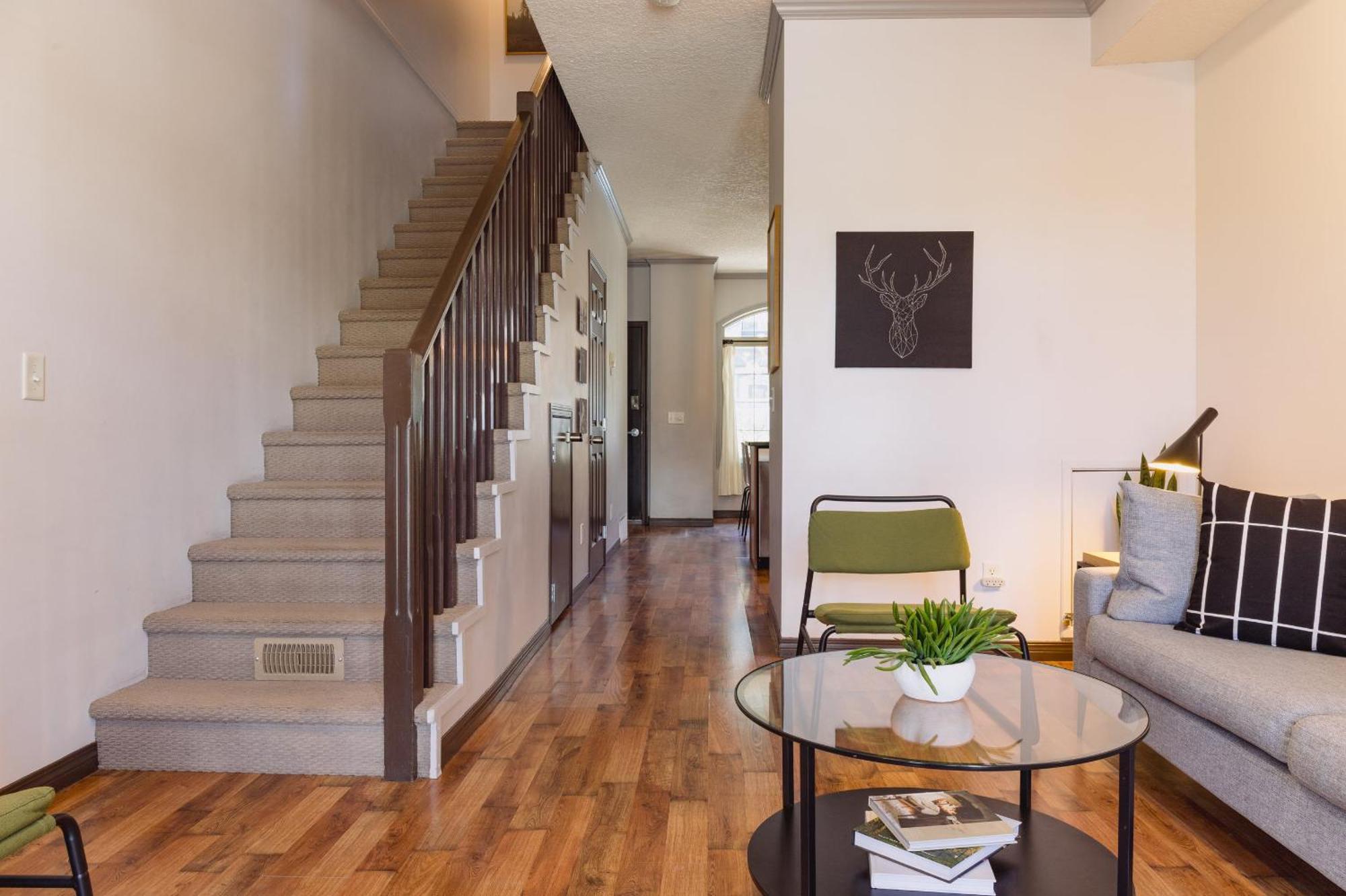 Ferienwohnung GrassiHaus Mountain Getaway Canmore Exterior foto